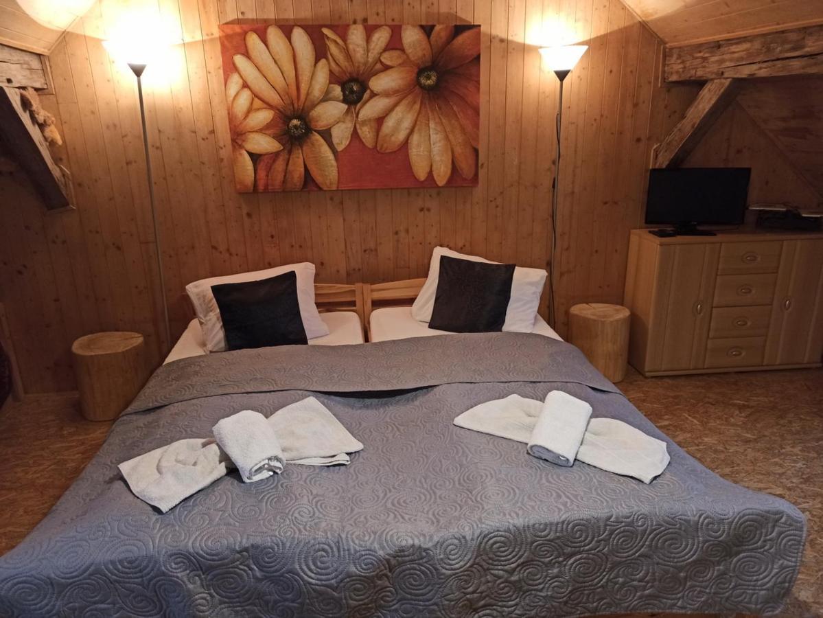 Apartmany Ziakova - Ubytovani Nove Hrady 111 외부 사진
