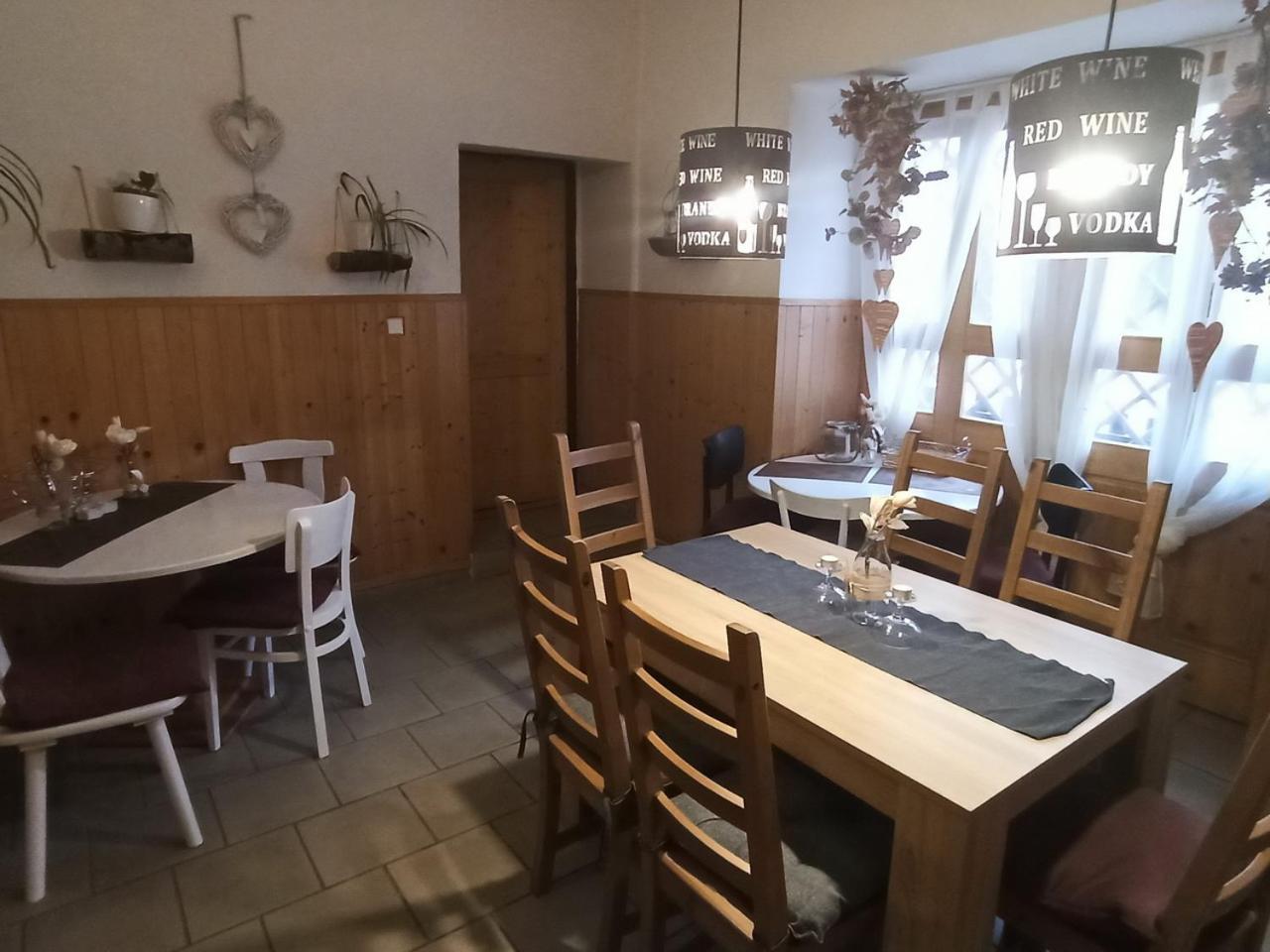 Apartmany Ziakova - Ubytovani Nove Hrady 111 외부 사진